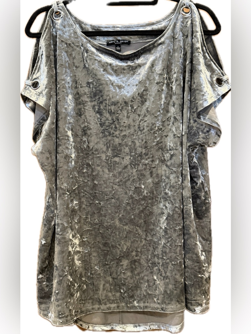 Cable & Gauge Gray Crushed Velvet Cold Shoulder Top Plus Size 1X